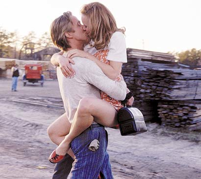 the-notebook-kiss