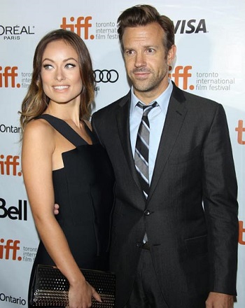 second-image,-promo-image,-olivia-wilde,-Jason-Sudeikis,-pregnant,-first-baby,-family,-red-carpet,-fiance,-mum