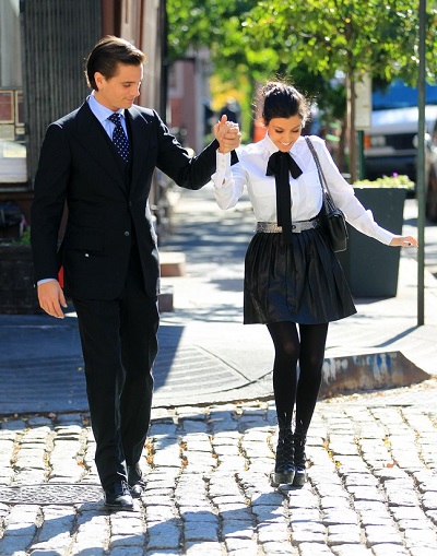 Scott Disick helps Kourtney Kardashian navigate the cobblestones in the Meatpacking District in NYC