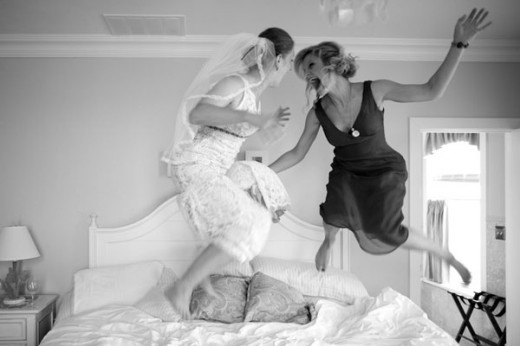 bride-with-maid-of-honor_brad-ross1-520x346