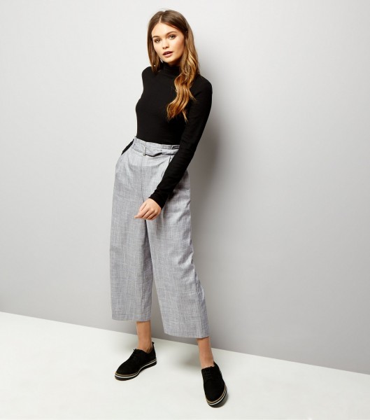 cropped grey trousers